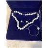 Image 3 : 2 NEW PEARL NECKLACE, EARRINGS AND BRACELET SETS