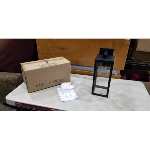 2 NEW BLACK CRAFTSMAN STYLE OUTDOOR LANTERN 16 INCH