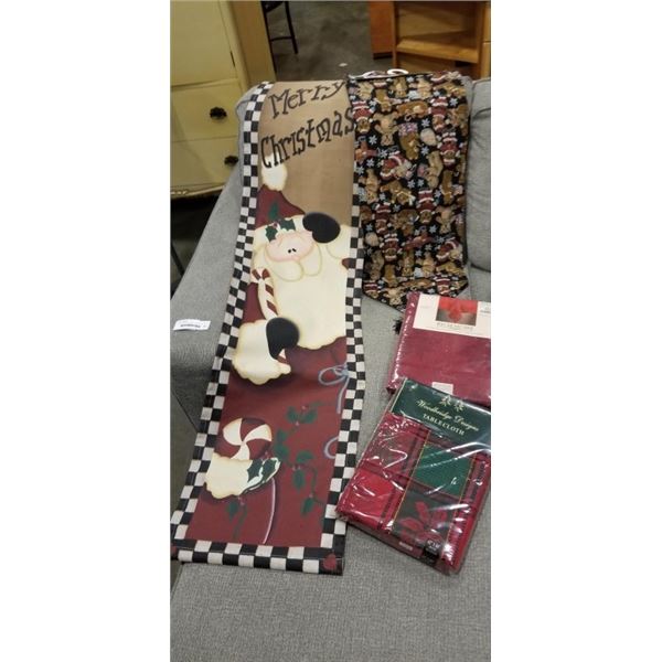 2 NEW CHRISTMAS TABLE CLOTHS AND 2 TABLE RUNNERS