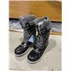 Image 2 : NEW MENS SIZE 8 WINTER BOOTS