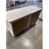 Image 6 : PAIR OF WHITE NIGHT STANDS