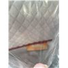 Image 6 : AS DOUGLAS SPLIT KING 'ALPINE', 2 TWIN XL MATTRESSES