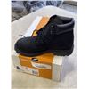 Image 3 : NEW TIMBERLAND PREMIUM 6 IN WATERPROOF BOOT BLACK NUBUCK, SIZE 4.5 YOUTH