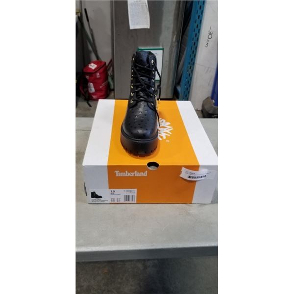 NEW TIMBERLAND STONE STREET 6 INCH LACE WATERPROOF BLACK FULL GRAIN LEATHER BOOTS SIZE WOMENS 7.5