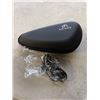Image 2 : 2 NEW ORIHEA ELECTRIC SHAVERS