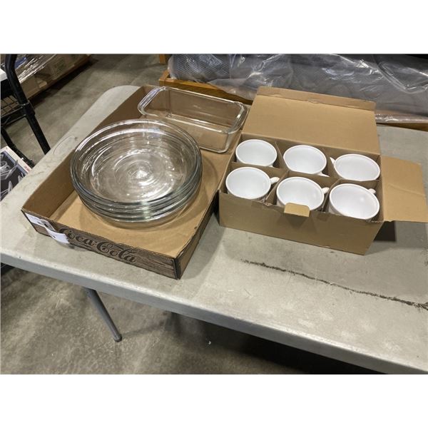 6 NEW COFFEE MUGS AND GLASS BAKING DISHES