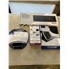 Image 1 : RETRACT UNIVERSAL CHARGER WITH KEYBOARD AND ELECTRONIC ACCESSORIES