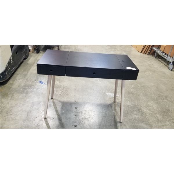 MODERN FLIP TOP DESK