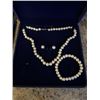 Image 2 : 2 NEW PEARL NECKLACE, EARRINGS AND BRACELET SETS