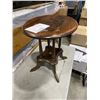 Image 2 : DUCKS UNLIMITED OVAL TABLE
