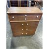 Image 1 : VINTAGE 4 DRAWER DRESSER