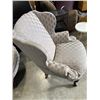 Image 2 : NORWALK FURNITURE WINGBACK CHAIR