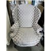 Image 1 : NORWALK FURNITURE WINGBACK CHAIR