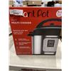 Image 1 : INSTANT POT DUO PLUS V5 7IN1 8QT PRESSURE COOKER - TESTED WORKING, RETAIL $179