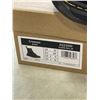 Image 2 : NEW DR. MARTENS CREWSON BLACK CLASSIC PULL UP SIZE US MENS 11, LADIES 12