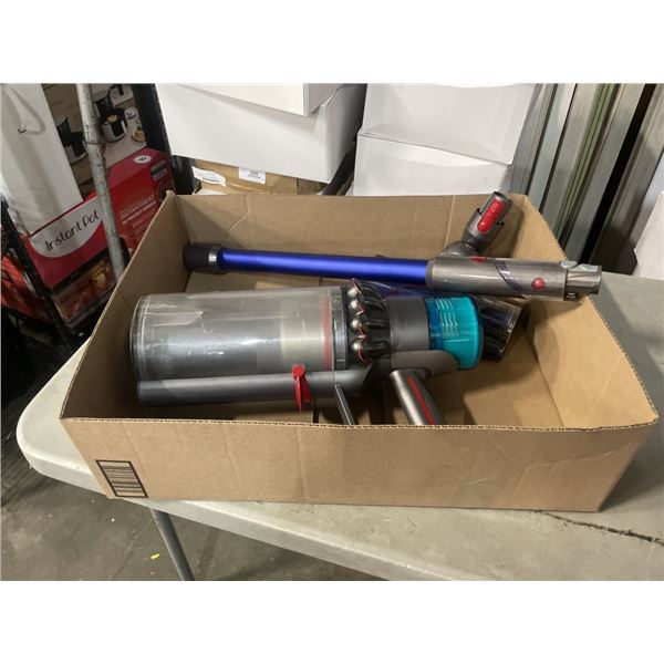 DYSON GEN5 OUTSIZE CORDLESS STICK VACUUM - TESTED WORKING, RETAIL $1369