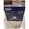 Image 3 : D'LONGHI ELETTA EXPLORE AUTOMATIC ESPRESSO MACHINE W/ FROTHER AND GRINDER - TESTED WORKING, RETAIL $