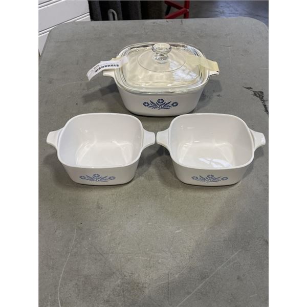 3 CORNING WARE DISHES, LARGE ONE WITH LID IS 48 OZ AND TWO SMALLONES ARE 700ML
