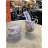 Image 5 : ROYAL ALBERT BLOSSOM TIME CREAM AND SUGAR SET