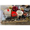 Image 1 : Hitch Bench Vise, Tie Down Chains in Buckets, Extension Cords & Misc Hand Tools