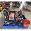 Image 1 : Hitch Bench Vise, Jobsite Table, Misc Hand Tools, Chain, Blades, etc