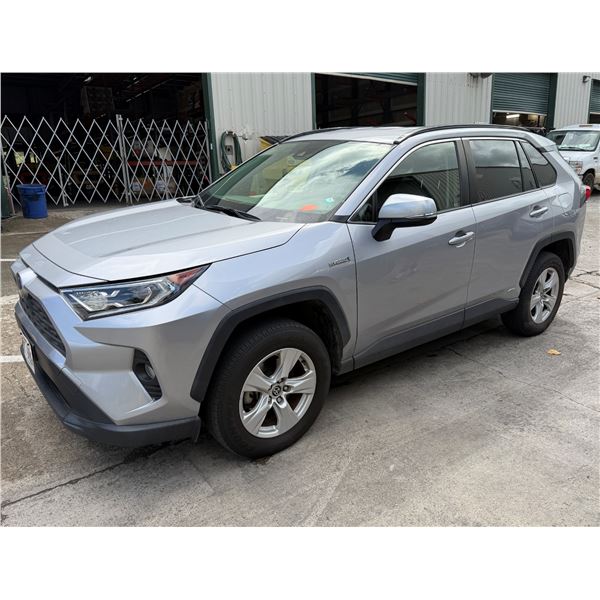 2021 Toyota RAV4 Hybrid XLE Crossover SUV, Lic. ZKX985, 27362 Miles (Starts & Runs, See Video)