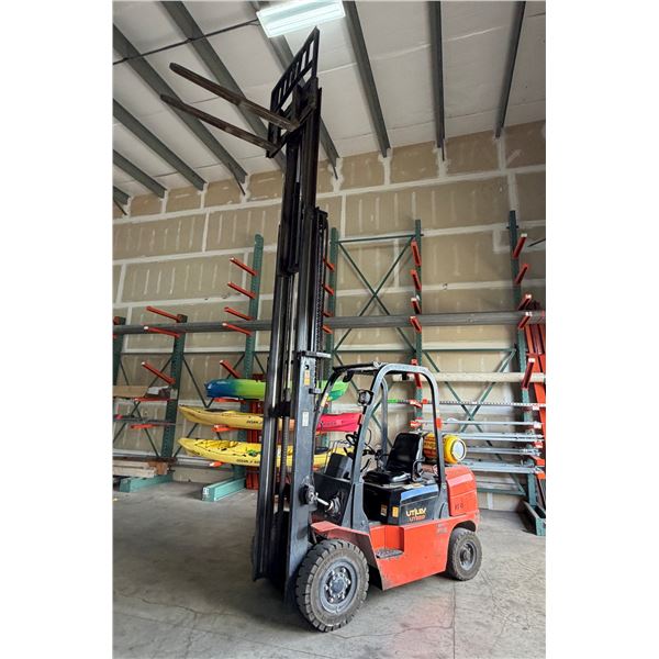 2017 Utilev  UT25P Forklift 2098 Hours (Starts & Runs, see video)