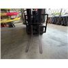 Image 34 : 2017 Utilev  UT25P Forklift 2098 Hours (Starts & Runs, see video)