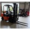 Image 4 : 2017 Utilev  UT25P Forklift 2098 Hours (Starts & Runs, see video)