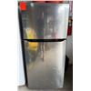 Image 1 : LG LTCS20020V/01 Top Freezer Refrigerator
