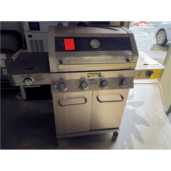 Monument Rolling Outdoor Grill