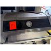 Image 2 : Monument Rolling Outdoor Grill
