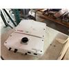 Image 7 : Qty 4 SolarEdge Single Phase Inverters w/ HD-Wave Technology New in Boxes