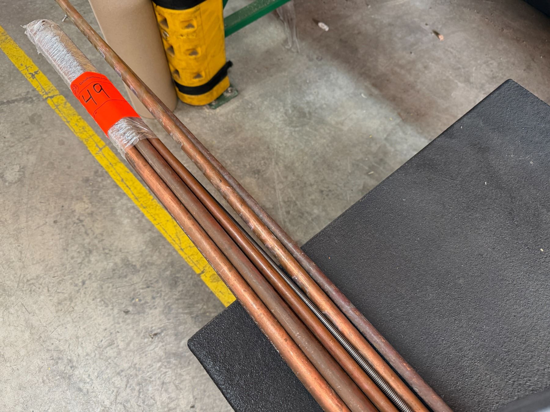 Multiple Grounding Rods Multiple Grounding Rods & 1 Stainless Steel Allthread - Oahu Auctions
