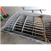 Image 10 : Danuser Mega Mixer S75 Material Handling Bucket 70" x 30"