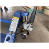 Image 5 : Blue Pallet Jack 5500 lb Capacity, 71" Forks