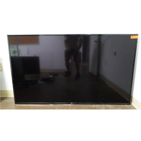 LG  65" Class LED UK6090PUA Series Smart 4K UHD TV w/ HDR & Wall Mount