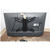 Image 4 : LG 43" Class UN7300 Series LED 4K UHD Smart webOS TV & Wall Mount