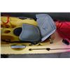 Image 9 : Ocean Prowler Red Kayak 13'  w/ Paddle