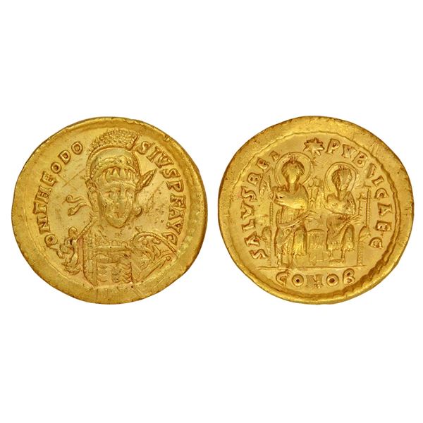 Ancient World: Roman Empire, gold solidus of Theodosius II (402-450 AD), Constantinople mint,