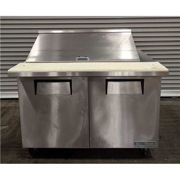 True TSSU-48-18M-B-HC 48" Refrigerated Sandwich/Salad Prep Table | 6959/L9
