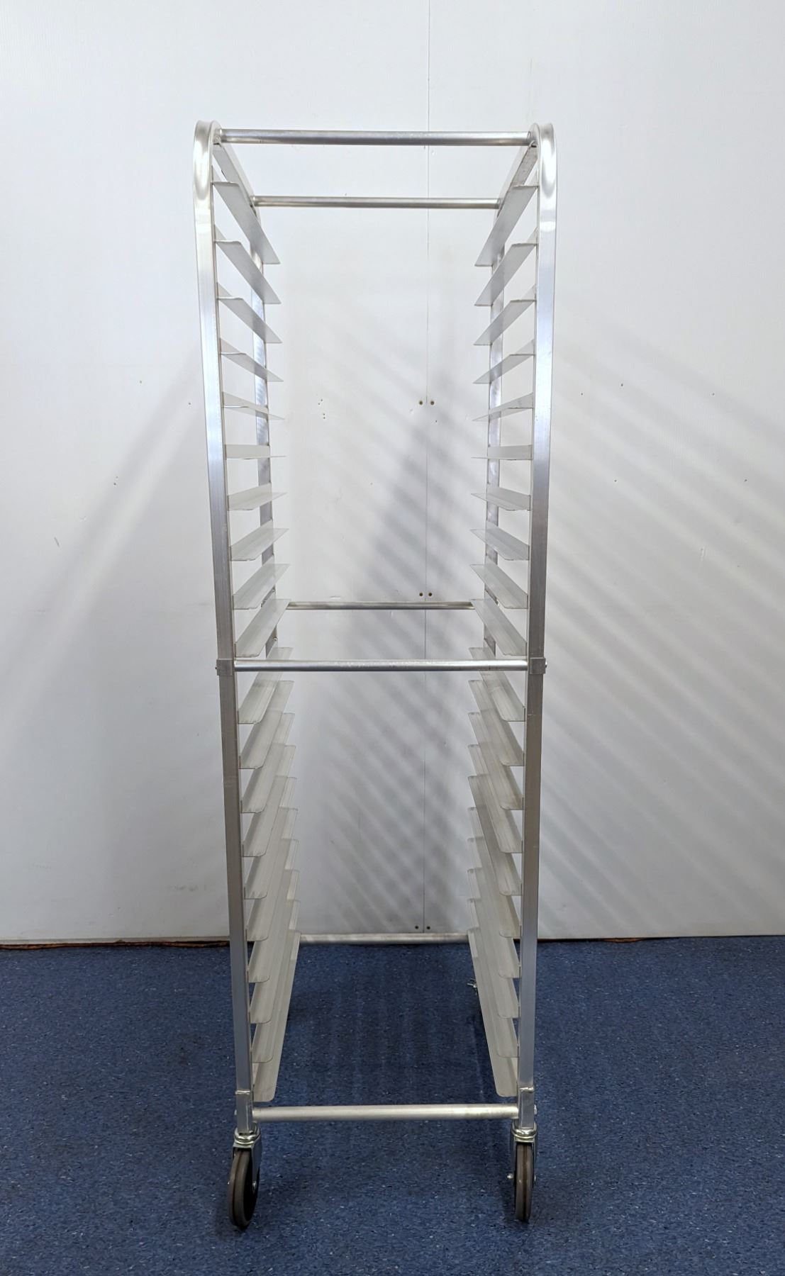 Aluminum 20 Bun Pan Rack, Omcan 13506