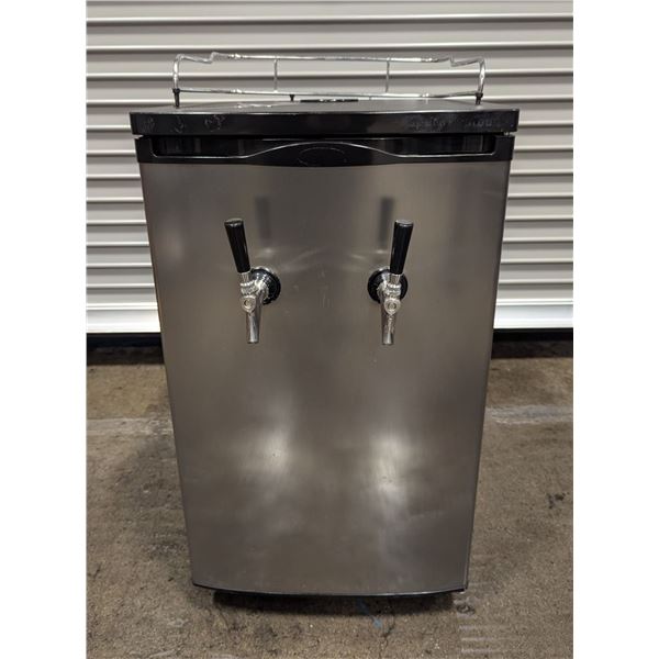 Danby DKC052BSLDB-D Beer Keg Cooler W/Front Tap | 118/R3