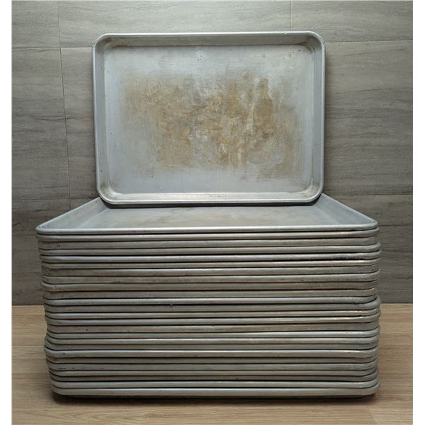 Half Size Aluminum Sheet Pans - Lot of 26 | L6CR5