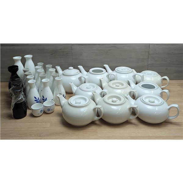 Teapots & Sake Bottles - Lot of Approx. 30pcs | FtG/TK7