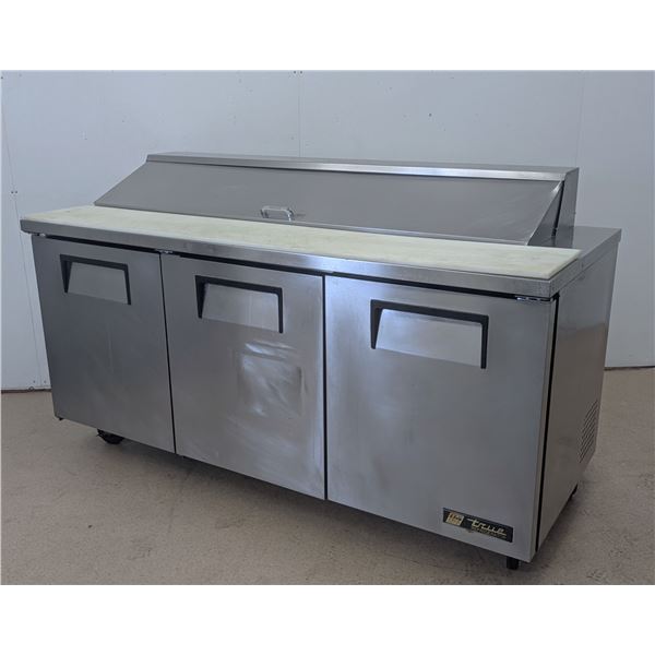 True TSSU-72-18 72" Refrigerated Sandwich/Salad Prep Table | 9166/R8