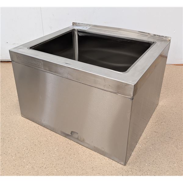 Thorinox 20" x  16" x 12" Tub Floor Mounted Mop Sink | DX54
