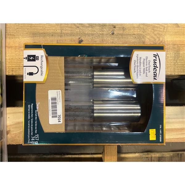 Trudeau One-Touch Electric Salt and Pepper Mill Set
