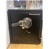 Image 2 : SentrySafe Black Digital Electronic Safe with Combination Dial