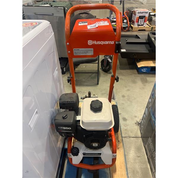 Husqvarna PW3200 Pressure Washer, 3200 PSI 2.5 GPM, Model 020398